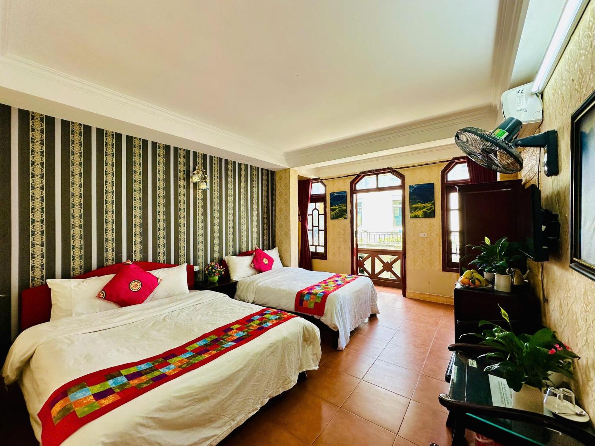 Ha Giang Hotel Sapa Exterior photo